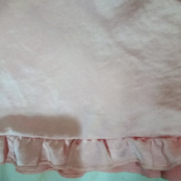--- Peach Satin Skirt Jr Large (Women Small or Medium) - Picture 2 of 3